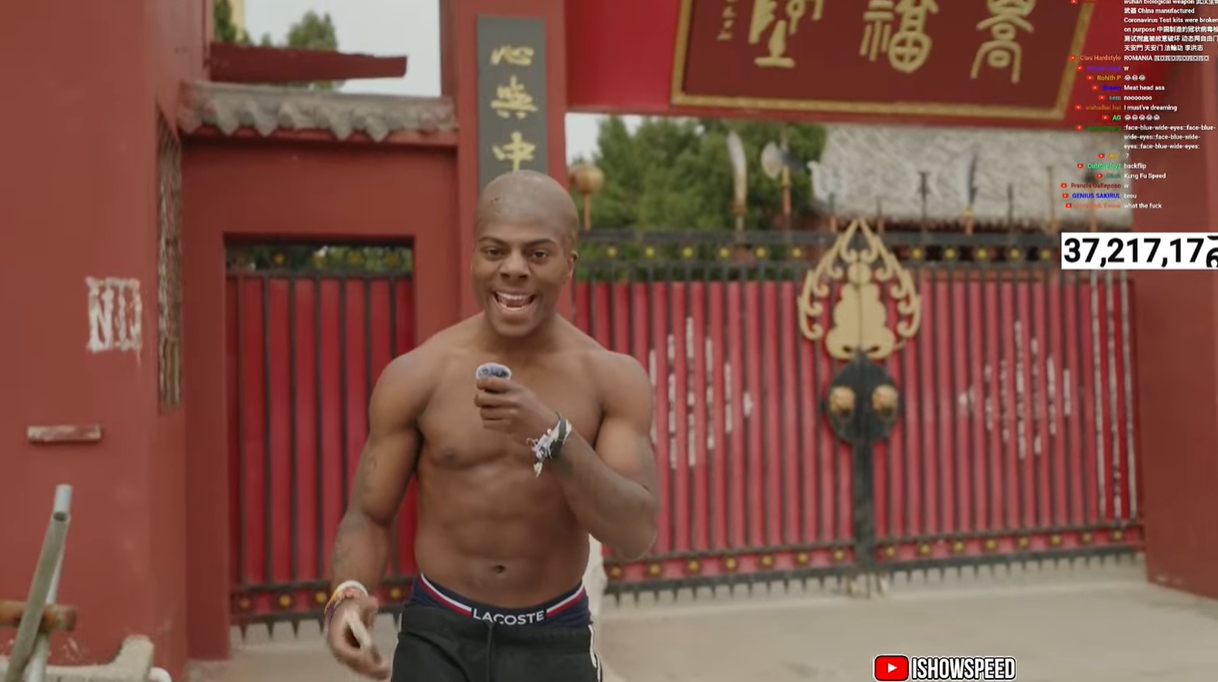 光頭造型！Speed中國行來到鄭州少林寺，上香拜佛學(xué)功夫
